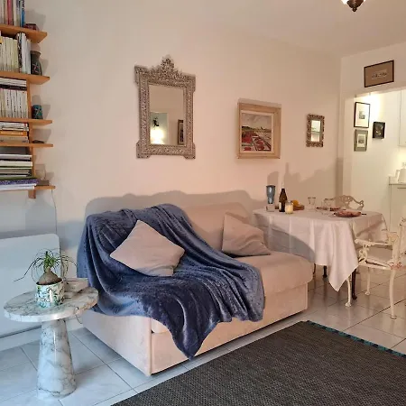 Entre Et Foret Apartment